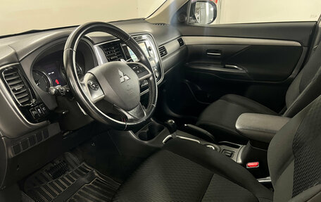 Mitsubishi Outlander III рестайлинг 3, 2014 год, 1 150 000 рублей, 7 фотография