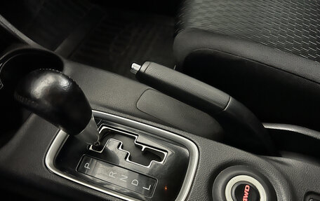 Mitsubishi Outlander III рестайлинг 3, 2014 год, 1 150 000 рублей, 16 фотография