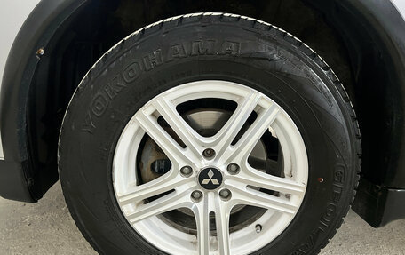 Mitsubishi Outlander III рестайлинг 3, 2014 год, 1 150 000 рублей, 29 фотография