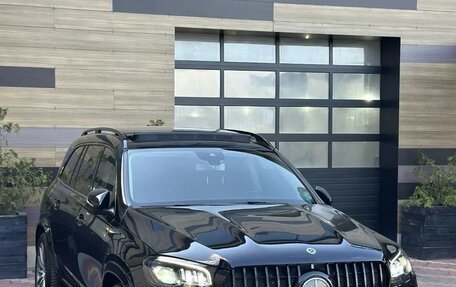 Mercedes-Benz GLS, 2019 год, 8 300 000 рублей, 2 фотография