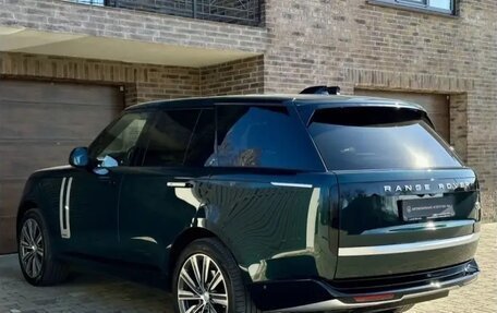 Land Rover Range Rover IV рестайлинг, 2022 год, 18 000 000 рублей, 2 фотография