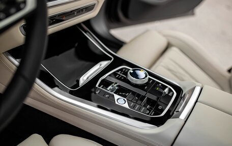 BMW X5, 2025 год, 15 000 000 рублей, 13 фотография