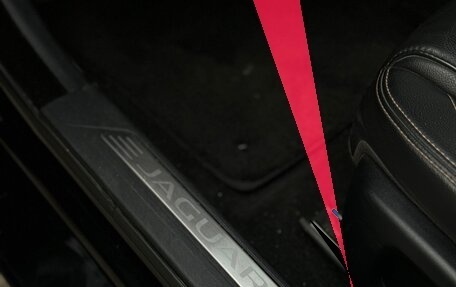 Jaguar XE I рестайлинг, 2017 год, 2 220 000 рублей, 10 фотография