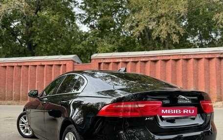 Jaguar XE I рестайлинг, 2017 год, 2 220 000 рублей, 3 фотография