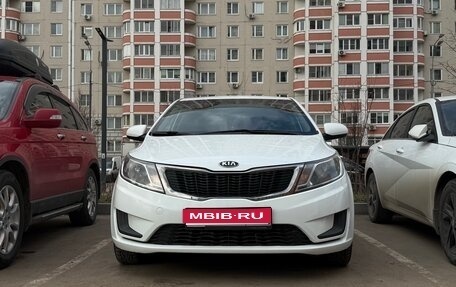 KIA Rio III рестайлинг, 2015 год, 800 000 рублей, 1 фотография