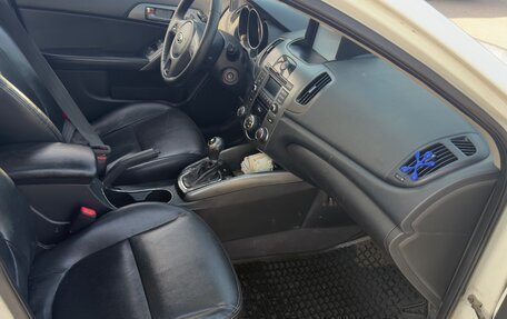 KIA Forte II, 2011 год, 880 000 рублей, 13 фотография