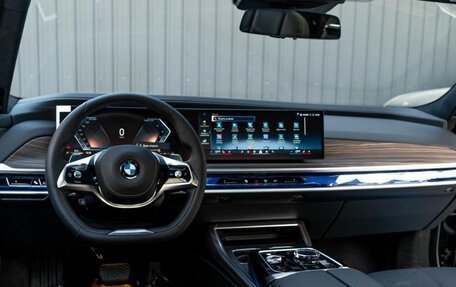 BMW 7 серия, 2025 год, 15 300 000 рублей, 11 фотография
