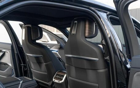 BMW 7 серия, 2025 год, 15 300 000 рублей, 24 фотография