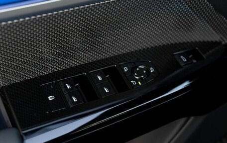 BMW 7 серия, 2025 год, 15 300 000 рублей, 28 фотография