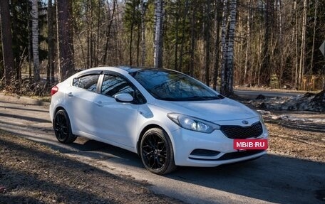 KIA Cerato III, 2014 год, 999 999 рублей, 5 фотография