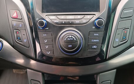 Hyundai i40 I рестайлинг, 2013 год, 1 200 000 рублей, 10 фотография