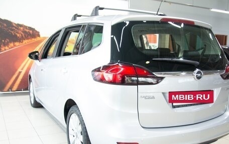 Opel Zafira C рестайлинг, 2012 год, 1 200 000 рублей, 27 фотография