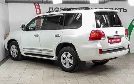 Toyota Land Cruiser 200, 2012 год, 4 500 000 рублей, 6 фотография