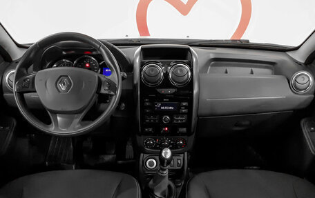 Renault Duster I рестайлинг, 2017 год, 1 170 000 рублей, 8 фотография