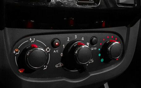 Renault Duster I рестайлинг, 2017 год, 1 170 000 рублей, 14 фотография