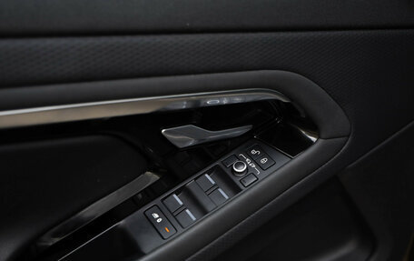 Land Rover Range Rover Evoque II, 2020 год, 3 599 000 рублей, 20 фотография