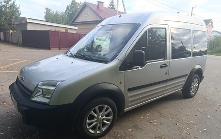 Ford Tourneo Connect I, 2005 год, 580 000 рублей, 3 фотография