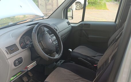 Ford Tourneo Connect I, 2005 год, 580 000 рублей, 14 фотография