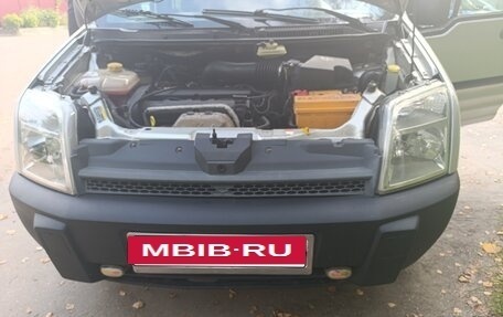 Ford Tourneo Connect I, 2005 год, 580 000 рублей, 19 фотография