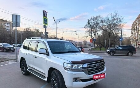 Toyota Land Cruiser 200, 2016 год, 5 990 000 рублей, 2 фотография