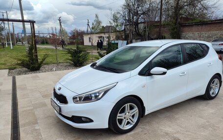 KIA cee'd III, 2012 год, 980 000 рублей, 2 фотография