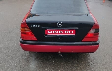 Mercedes-Benz C-Класс, 1995 год, 250 000 рублей, 3 фотография