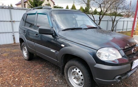 Chevrolet Niva I рестайлинг, 2013 год, 550 000 рублей, 3 фотография
