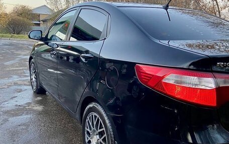 KIA Rio III рестайлинг, 2011 год, 650 000 рублей, 3 фотография