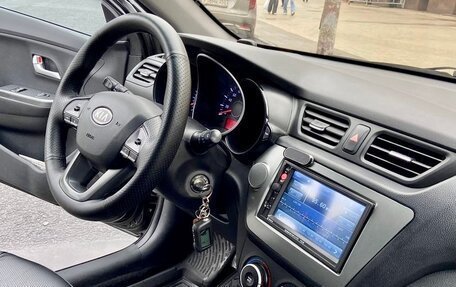 KIA Rio III рестайлинг, 2011 год, 650 000 рублей, 9 фотография