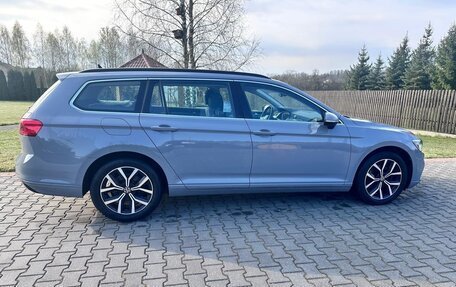 Volkswagen Passat B8 рестайлинг, 2022 год, 2 350 000 рублей, 5 фотография