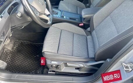 Volkswagen Passat B8 рестайлинг, 2022 год, 2 350 000 рублей, 10 фотография