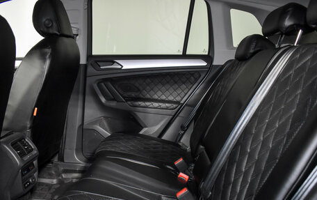 Volkswagen Tiguan II, 2020 год, 2 690 000 рублей, 12 фотография