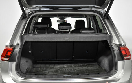 Volkswagen Tiguan II, 2020 год, 2 690 000 рублей, 20 фотография