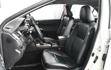 Toyota Camry, 2016 год, 2 129 000 рублей, 10 фотография