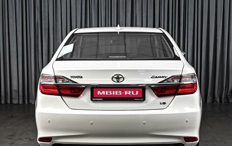 Toyota Camry, 2016 год, 2 129 000 рублей, 4 фотография