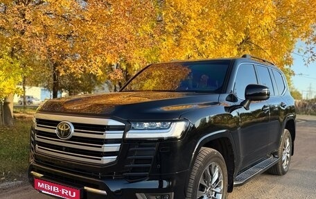 Toyota Land Cruiser, 2021 год, 10 900 000 рублей, 18 фотография