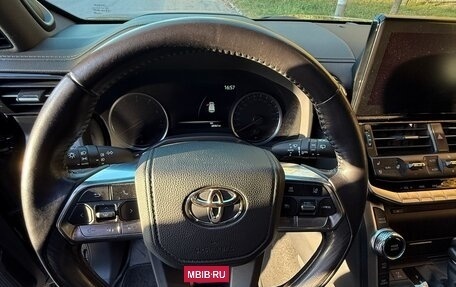 Toyota Land Cruiser, 2021 год, 10 900 000 рублей, 12 фотография