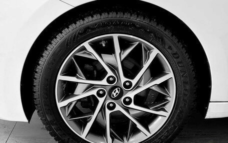 Hyundai Avante, 2019 год, 1 680 000 рублей, 15 фотография