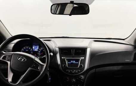 Hyundai Solaris II рестайлинг, 2014 год, 980 000 рублей, 5 фотография