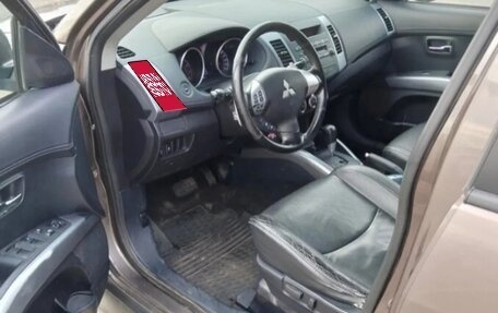 Mitsubishi Outlander III рестайлинг 3, 2011 год, 980 000 рублей, 7 фотография