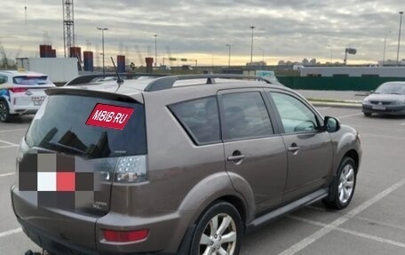 Mitsubishi Outlander III рестайлинг 3, 2011 год, 980 000 рублей, 5 фотография