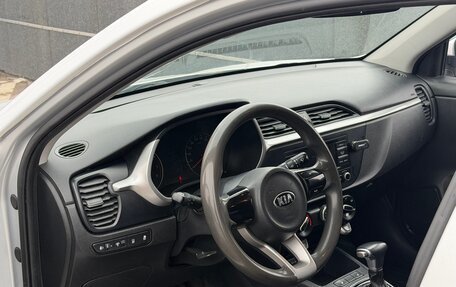 KIA Rio IV, 2020 год, 850 000 рублей, 9 фотография