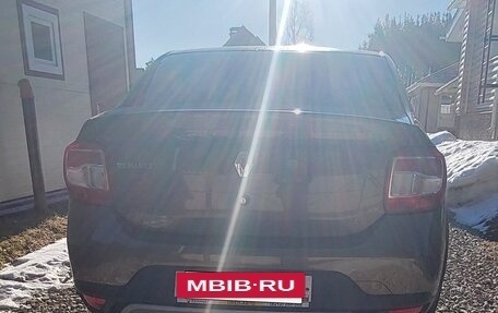 Renault Logan II, 2019 год, 965 000 рублей, 3 фотография