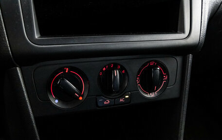 Volkswagen Polo VI (EU Market), 2012 год, 899 000 рублей, 13 фотография