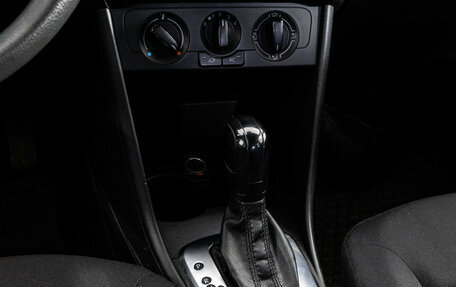 Volkswagen Polo VI (EU Market), 2012 год, 899 000 рублей, 11 фотография