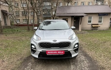 KIA Sportage IV рестайлинг, 2020 год, 2 180 000 рублей, 2 фотография