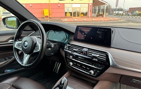 BMW 5 серия, 2018 год, 3 850 000 рублей, 8 фотография
