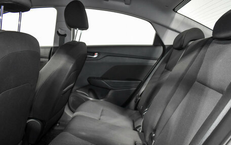 Hyundai Solaris II рестайлинг, 2022 год, 1 940 000 рублей, 12 фотография