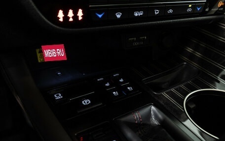 Lexus RX IV рестайлинг, 2021 год, 6 500 000 рублей, 23 фотография