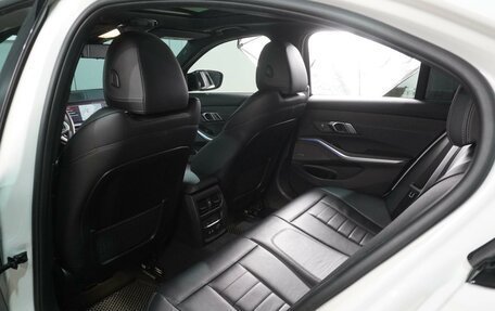 BMW 3 серия, 2019 год, 3 199 000 рублей, 11 фотография